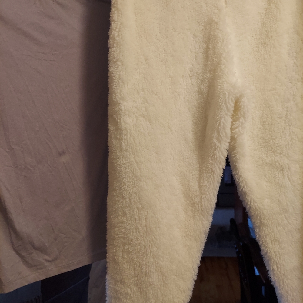 Women's PJ'S - Picture 6 of 12
